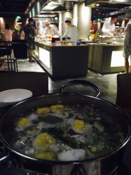 -鑫淼餐饮娱乐中心(江东街店)