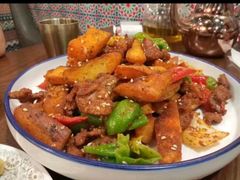 -盾亚新疆餐厅(松江万达广场店)