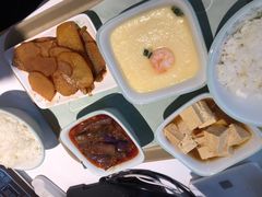 -老乡鸡(上海品尊国际中心店)