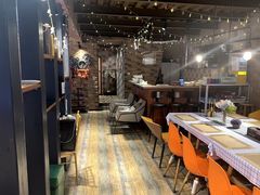 -玩坞轰趴馆·户外团建聚会主题生日派对馆(世豪广场店)