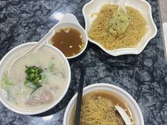 -燊意布拉肠云吞面(中山四路店)