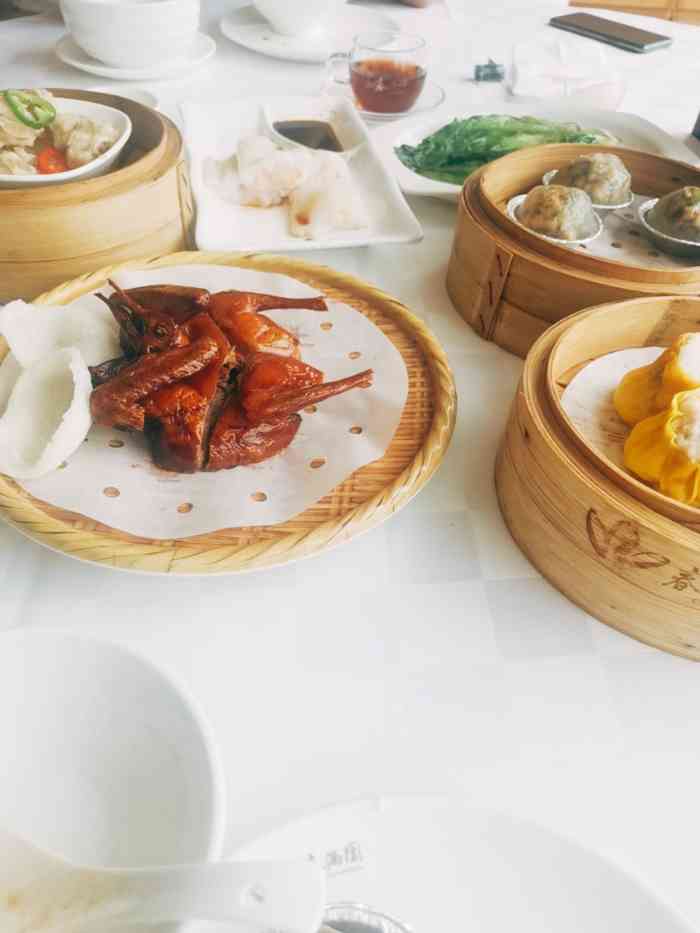 春满园(粤海大厦店)-"口味环境不错,适合一家人喝早茶因为在小.