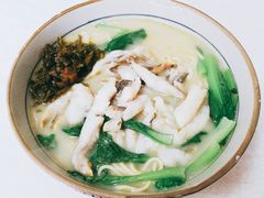 -明呈黄鱼面馆(斜土路店)