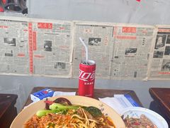 -方铲铲·成都板凳面(滨江银泰店)