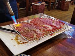 铺天盖地顶级澳牛肉火焰寿司-仙隐小鹿中華の日料(正弘城店)