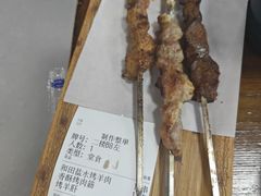 -歹歹的加个面过油肉拌面