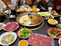 -沸炉重庆老火锅(军事博物馆店)