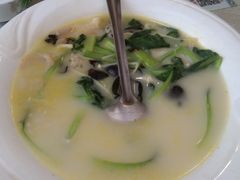 -眷江南之小蓝鲸(王府大街店)