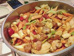 -黄记煌三汁焖锅(新佳丽江汉路店)