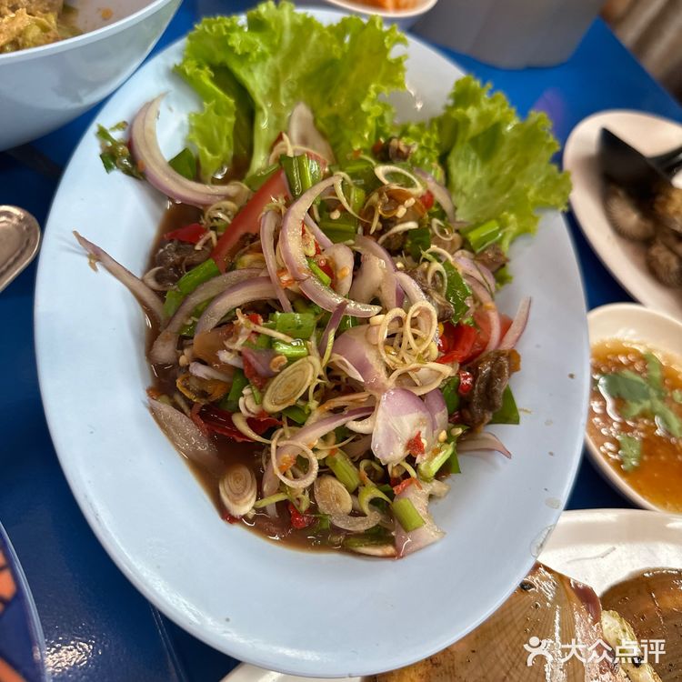 曼谷探店｜曼谷必吃连续六年获得🇹🇭米其林大奖的路边摊神店
