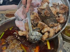 -肖肖酸萝卜鱼火锅(总店)