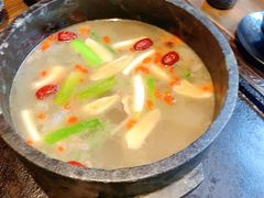 -阿鹏故事野生菌火锅(双廊古镇店)