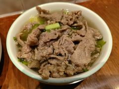 -犇逸·乐山跷脚牛肉·四川现炒(览海店)