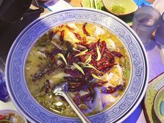 老坛酸菜鲈鱼-鱼库·不仅是一家烤鱼店(车公庙店)