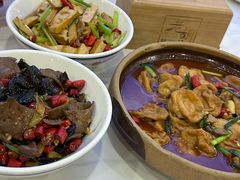 -独一佳老胡湘菜馆(矿山路店)