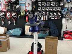 -Wilson威尔胜(漕溪北路店)