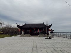 -上海滴水湖皇冠假日酒店