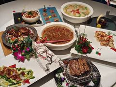 -千百味红餐厅·江西菜(绿地双子塔店)