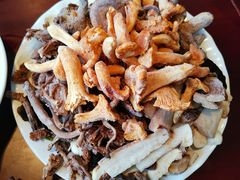 -野菌皇海景野生菌火锅(滨海大道店)
