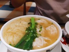 -粤港湾砂锅粥·宵夜(宝龙店)