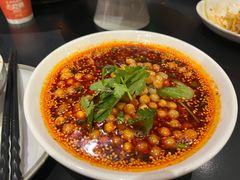 -麻六记(凤凰汇店)