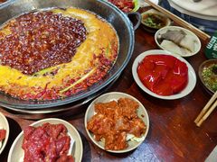 -四小区火锅·巷子里的重庆火锅(花照壁店)