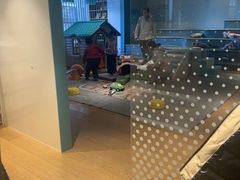 -蔚来中心(北京中关村店)