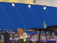 -中茵皇冠假日酒店·棕榈岛湖畔餐厅