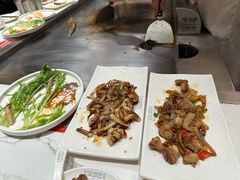 洋葱肥牛-火地铁板烧(昆山万象汇店)