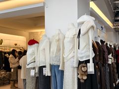 -意法服饰城