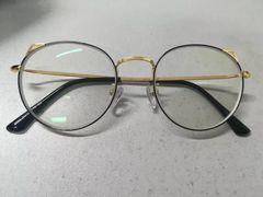 -罗伯特眼镜·蔡司官方授权(罗湖国贸店)