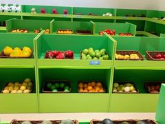 -爱睿思儿童早教亲子游泳(万象城店)