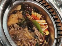 -龍歌自助小火锅(市南金茂湾店)