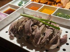 招牌手抓羊腿-相约·羊村小馆非遗手抓肉(七一酱园店)