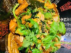 -异特麻辣香锅·烤鱼(怀柔店)