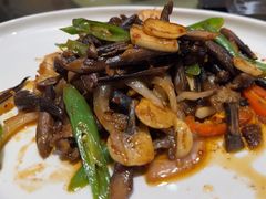 -鹰龙海畔度假酒店(咸祥店)