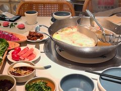 -左庭右院鲜牛肉火锅(京西大悦城店)