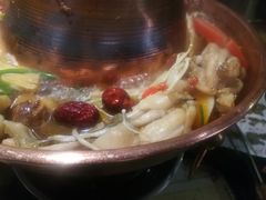 美蛙-红钳侠小龙虾·烧烤(中赢康康谷店)