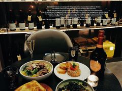 -wineapp葡萄酒餐吧(外滩金融中心店)
