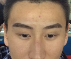 帅哥飘的剑眉-平萍纹绣韩式半永久定妆