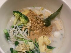 -阿上阿上麻辣香锅&麻辣烫(朝阳蓝色港湾店)