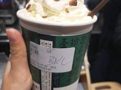 -茶颜悦色(嘉顿一楼吉时赏味游园会店)