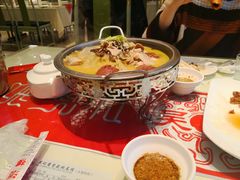 -吴记酱骨炖菜馆(西大直街店)