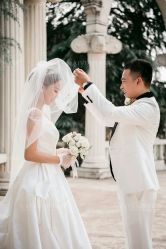 -雪中彩影婚纱摄影·微光艺术中心