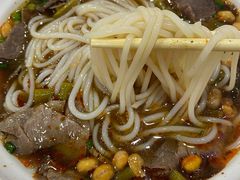 -覃肥叔桂林米粉(粮道街店)