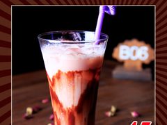 巧克力天使-老木头音乐空间(月河街店)