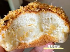-沁屋面包店(人民东路店)