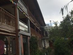 -糊涂岁月客栈
