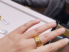-周大福(机场分行)