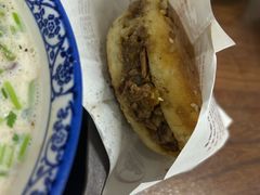 -穆得·老周家牛肉烧饼(普利街店)